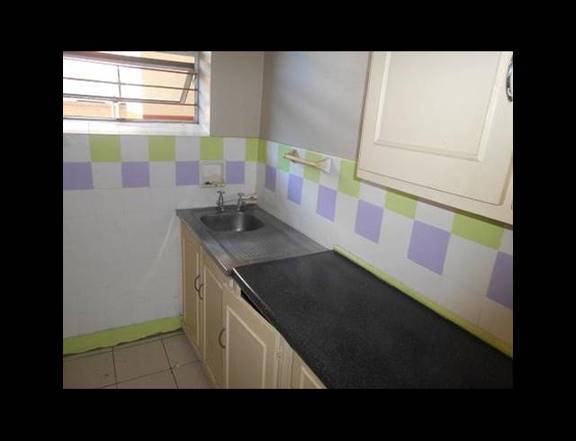 0.5 BEDROOM APARTMENT TO LET IN NORTH BEACH